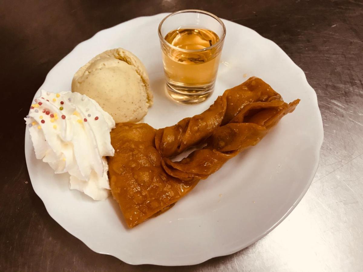 Hotel Restaurant L'Agapanthe 퐁드저는살라스 외부 사진
